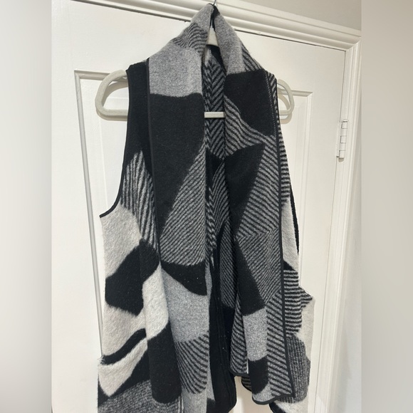 Cejon plaid wool blend sweater vest shawl wrap geometric - Picture 3 of 12